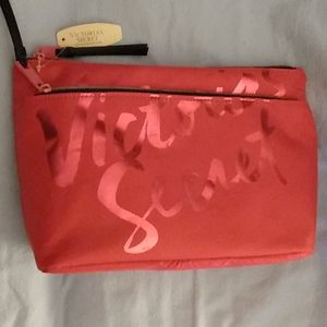 NWT Victoria Secret large glamour bag